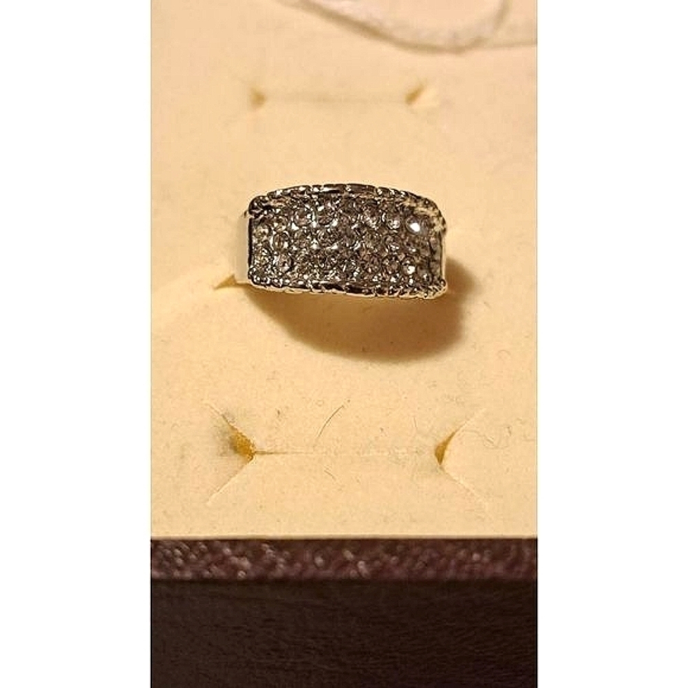 Women Ring Fashionable Costume Ring size 6 women Stylish